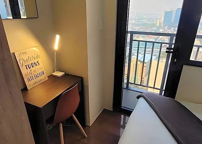 Luxury Air Residences By Makati Hotel *